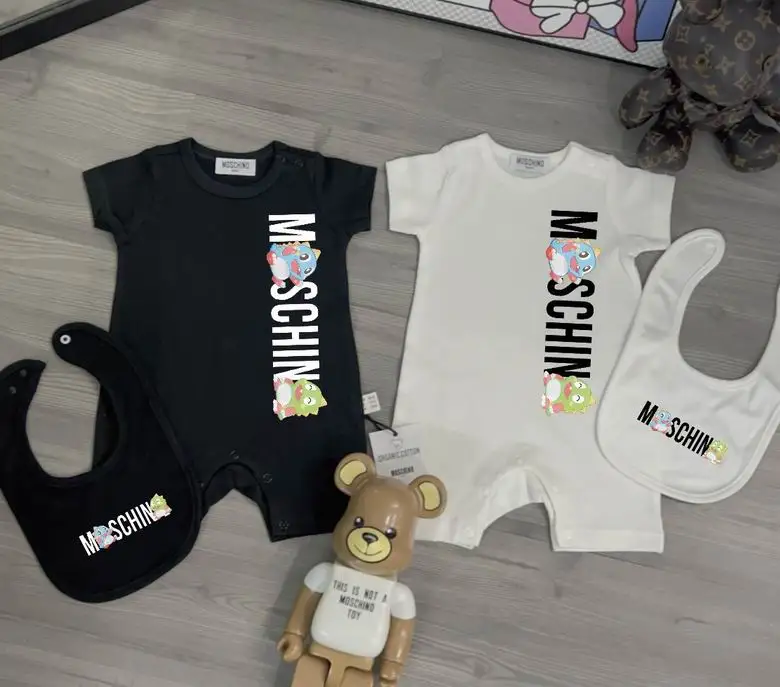 Moschino sz59 66 73 80 85 90 45